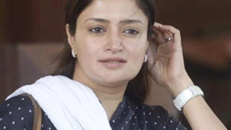 Poonam Madan Wikipedia, Wiki, Husband, Family Photos, Politician