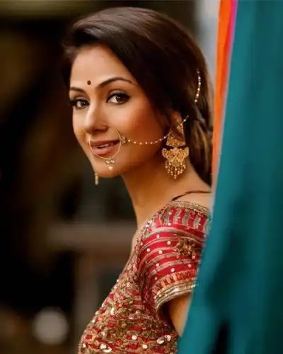 Simran South Indian Actress Wiki, Bikini, Wikipedia, Husband Name, Age, Instagram, Family, Height, Net Worth, Religion