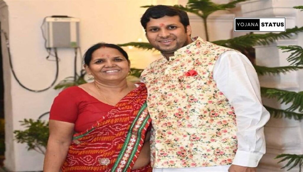 Ravindra Kumar Mandar IAS Wikipedia, Biography, Wife