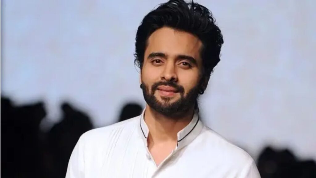 Jackky Bhagnani Net Worth In Rupees, Wiki, Age, Wife, Father, Married, Gf, Net Worth, Wedding, Biography