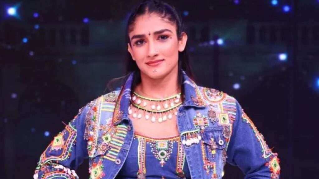 Sangeeta Phogat Father Name, Age, Husband, Wikipedia, Sister, Marriage, Height