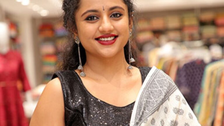 Snehal Kamat Age, Movies, Wikipedia, Wiki, Biography