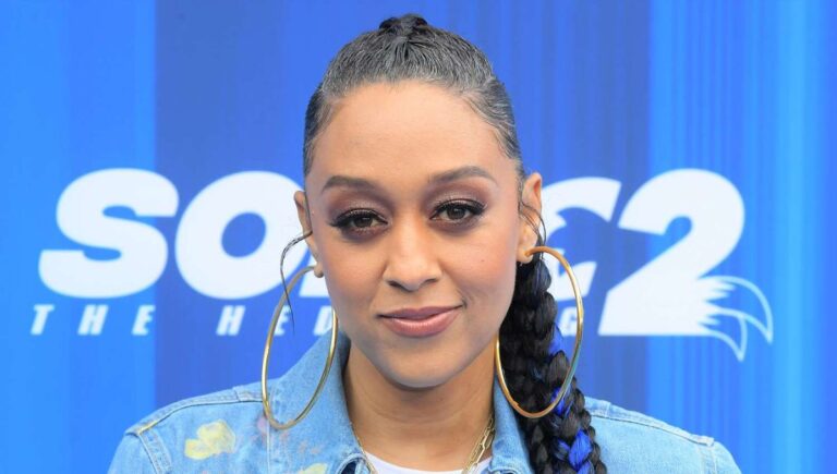 Who is Tia Mowry New Boyfriend, Twitter, Instagram, IG, Daughter Passing, Net Worth, Age, Kids, Height, Parents