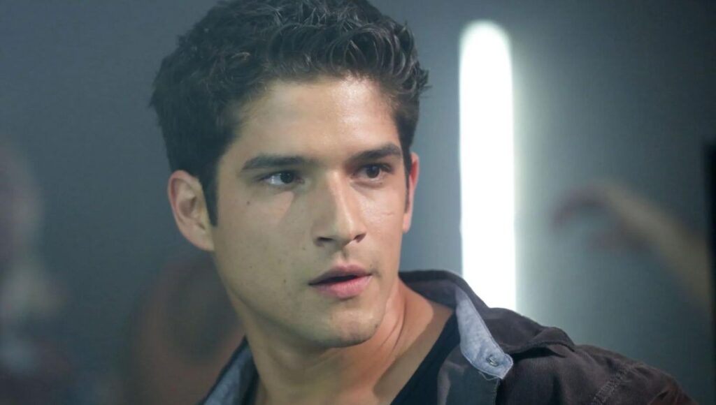 Tyler Posey Ethnic Background, Ethnicity, Band, Height, Tattoo, Age, Net Worth, Wife, Wedding