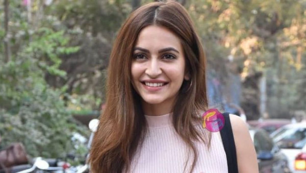 Kriti Kharbanda Relationships, Bikini, Boyfriend, Height, Age, marriage, Father, Net Worth, Sister